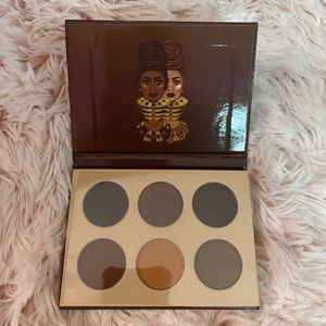 Juvia’s Place The Chocolates Eyeshadow Palette